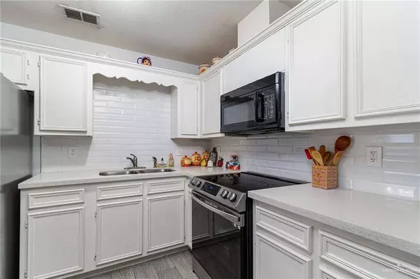 3004 Diaz AVE, Mcallen, TX 78503