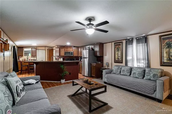 608 W Date Palm AVE, Pharr, TX 78577