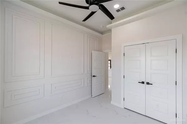 1107 E Boxwood AVE, San Juan, TX 78589