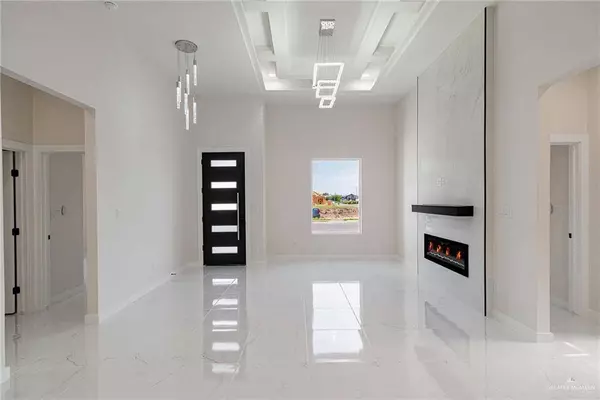 1107 E Boxwood AVE, San Juan, TX 78589