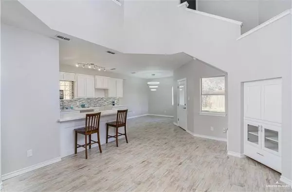 3204 Black Oak LN, Mission, TX 78573