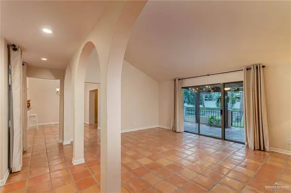 113 Sunflower AVE, Mcallen, TX 78504