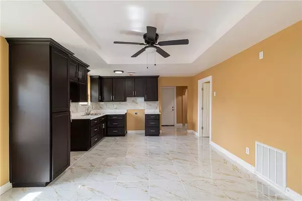 803 W Longoria ST, Pharr, TX 78577