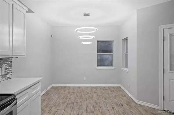 3204 Black Oak LN, Mission, TX 78573