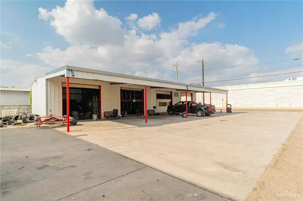 7513 W Expressway 83 #83, Palmview, TX 78572