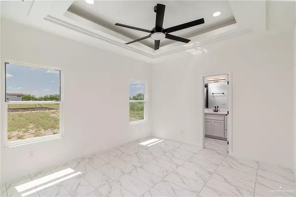 3609 Las Brisas ST, Edinburg, TX 78542