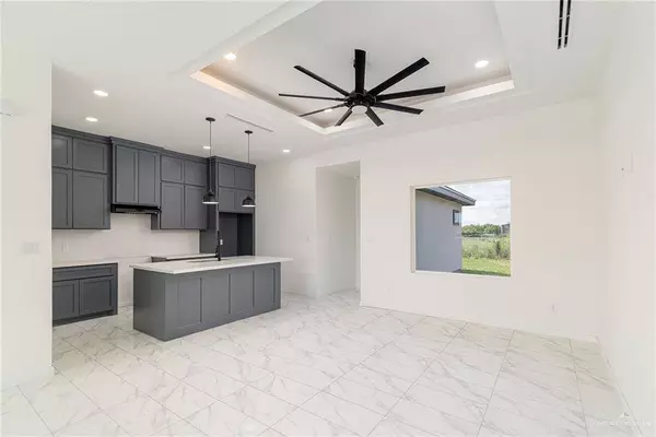 3609 Las Brisas ST, Edinburg, TX 78542