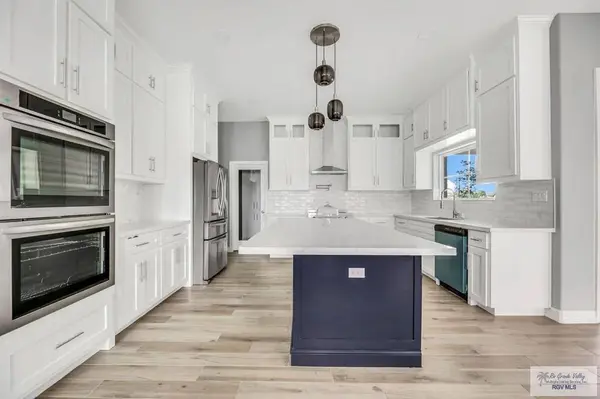 2425 Desert Rose Ave, Mercedes, TX 78570