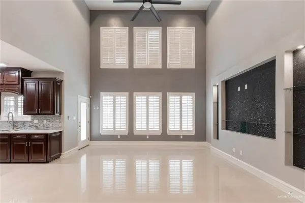 815 W Cardinal AVE, Pharr, TX 78577