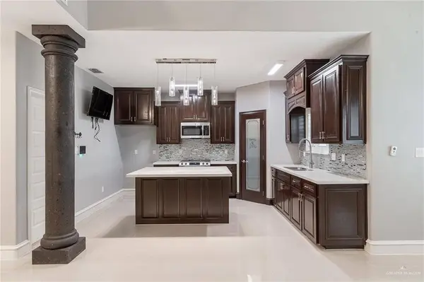 815 W Cardinal AVE, Pharr, TX 78577