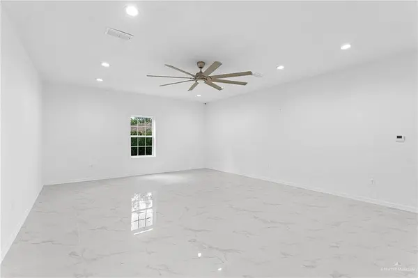 2617 Encke RD, Mission, TX 78574