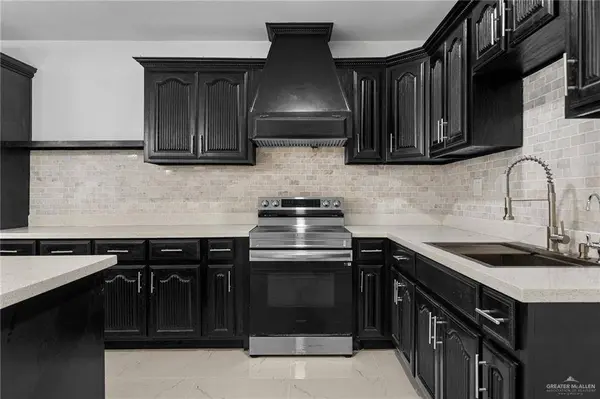 2617 Encke RD, Mission, TX 78574