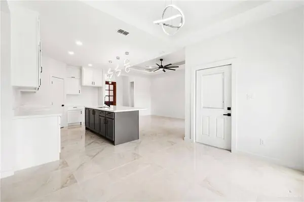 307 N 32nd ST, Hidalgo, TX 78557