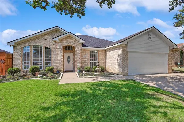 1503 Rancho Dominguez Road, Corinth, TX 76210