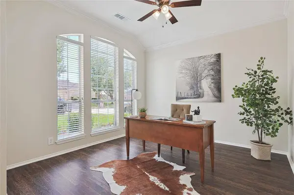 1503 Rancho Dominguez Road, Corinth, TX 76210
