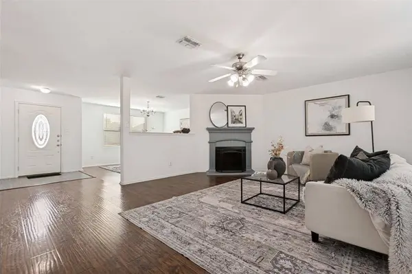 902 Fleming Street, Wylie, TX 75098