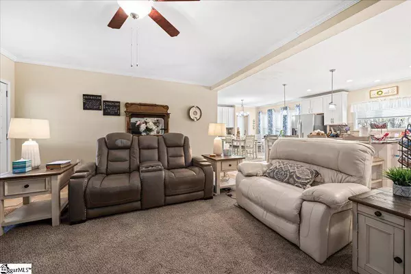 651 Shady Grove Road, Pickens, SC 29671