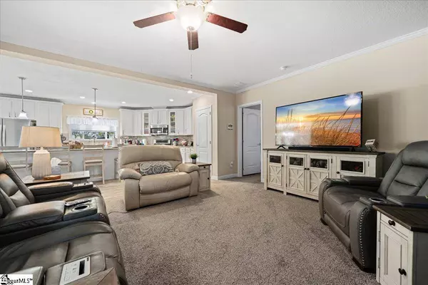 651 Shady Grove Road, Pickens, SC 29671