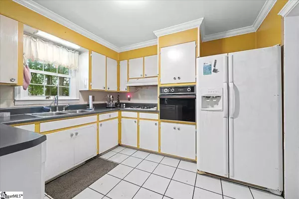 208 Spring Drive, Easley, SC 29642