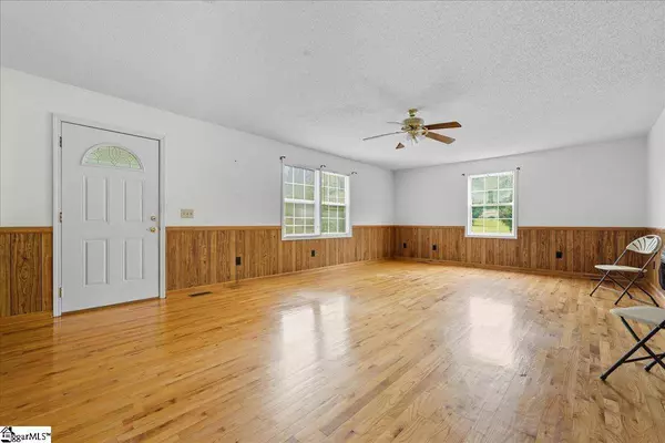 212 Lost Valley Road, Pickens, SC 29671