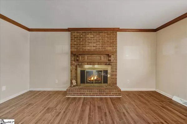 1051 W Duncan Road, Greenville, SC 29617