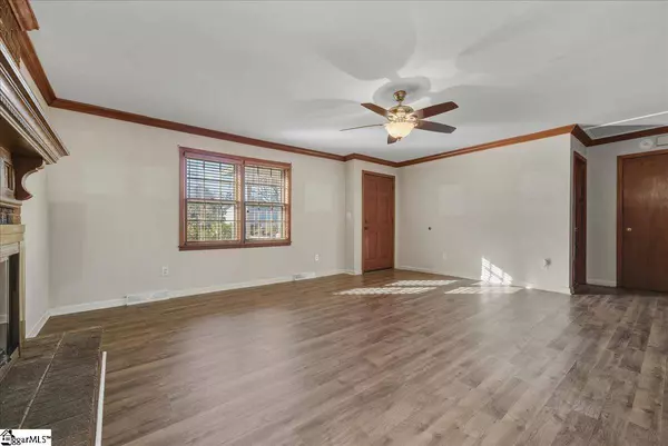 1051 W Duncan Road, Greenville, SC 29617