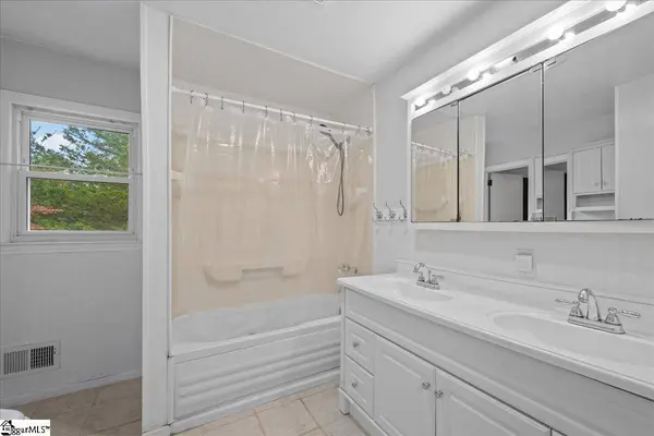 114 Alta Vista Drive, Liberty, SC 29657