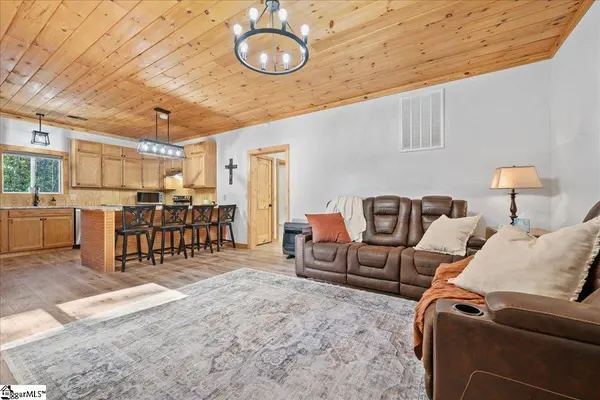 110 Connelly Road, Marietta, SC 29661