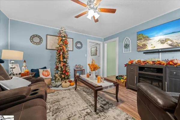 156 Holder Street, Pickens, SC 29671