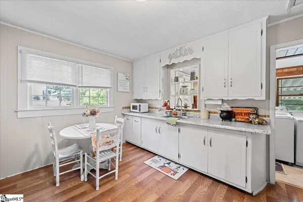 156 Holder Street, Pickens, SC 29671