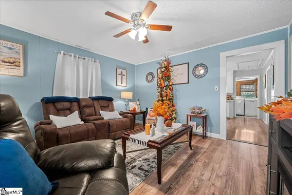 156 Holder Street, Pickens, SC 29671