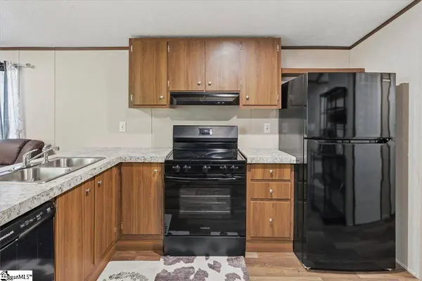 205 Rayfield Drive, Easley, SC 29640
