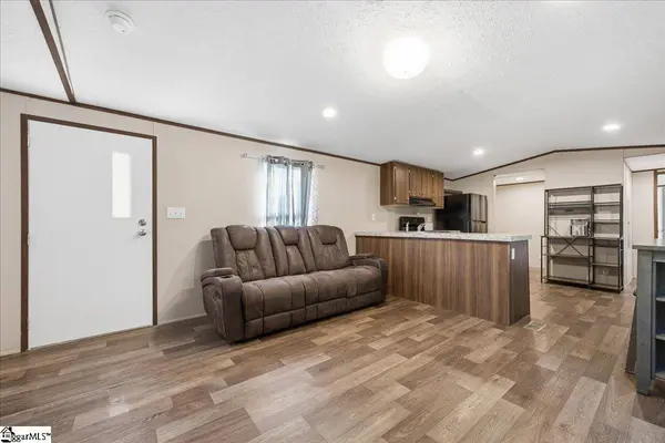 205 Rayfield Drive, Easley, SC 29640
