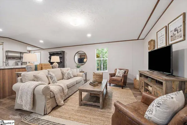 205 Rayfield Drive, Easley, SC 29640