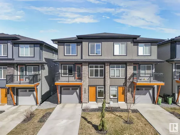 7825 KORULUK LINK LI SW, Edmonton, AB T6W 4V1