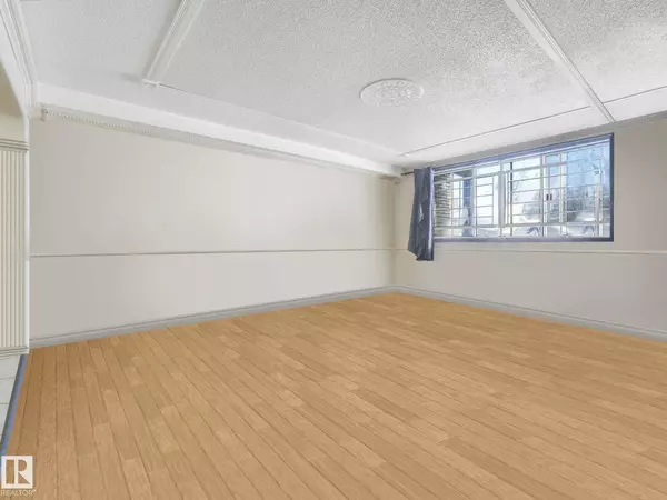 #8B 13230 FORT RD NW, Edmonton, AB T5A 1C2