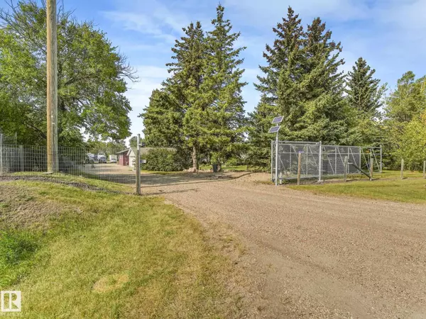 54534 RGE RD 215, Rural Strathcona County, AB T8L 4B9