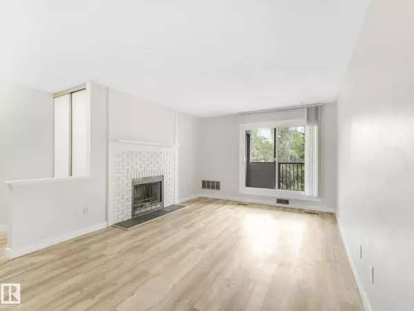 #305 45 AKINS DR, St. Albert, AB T8N 2P4