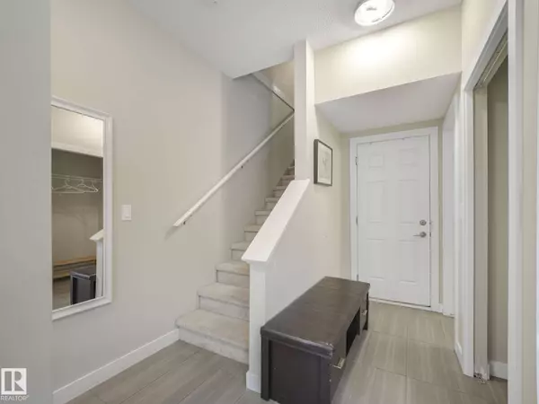 #124 2560 PEGASUS BV NW, Edmonton, AB T5E 6V4