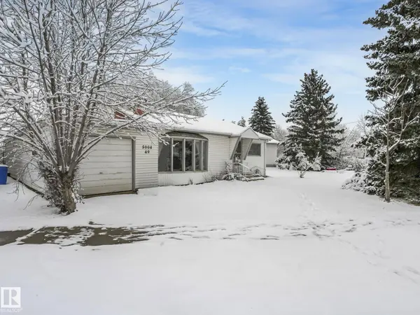 5004 49 AV, Lamont, AB T0B 2R0