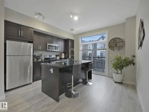 #124 2560 PEGASUS BV NW, Edmonton, AB T5E 6V4