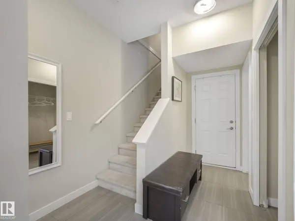 #124 2560 PEGASUS BV NW, Edmonton, AB T5E 6V4