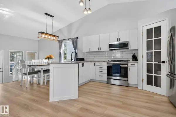 99 FOXBORO LD, Sherwood Park, AB T8A 6C9