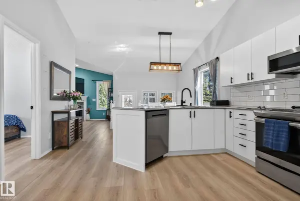 99 FOXBORO LD, Sherwood Park, AB T8A 6C9