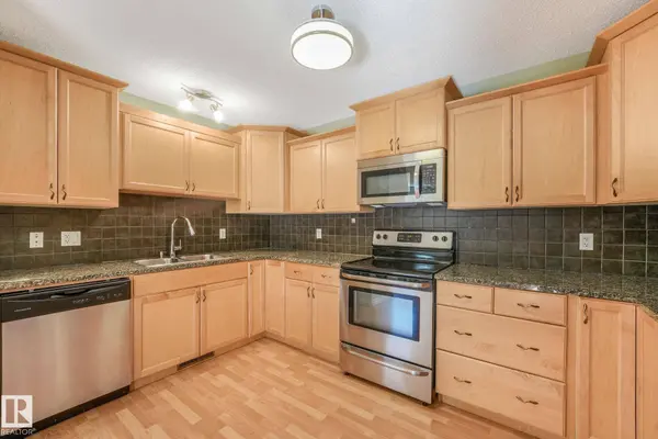 21 WILLOW WOOD CO, Stony Plain, AB T7Z 0E4