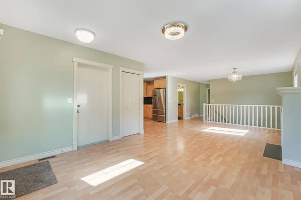 21 WILLOW WOOD CO, Stony Plain, AB T7Z 0E4