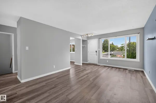 4306 44 AV, Stony Plain, AB T7Z 1J3