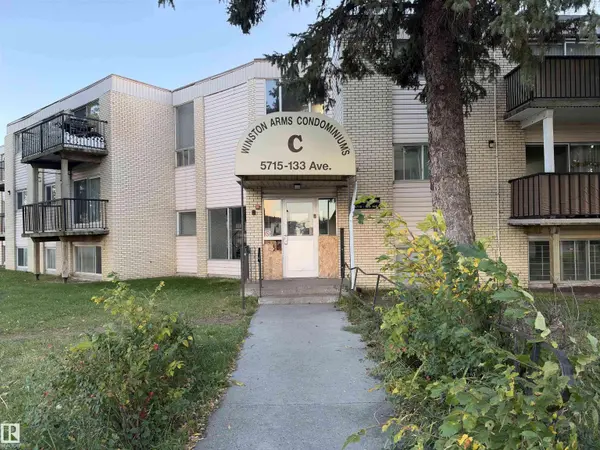 #3B 13230 FORT RD NW, Edmonton, AB T5A 1C2