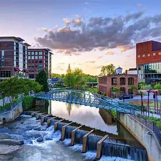 feature image of How to Choose the Right Listing Price in Anderson and Greenville: A 2024 Seller’s Guide