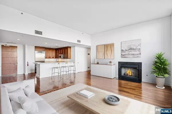 8100 River RD #0107, North Bergen, NJ 07047